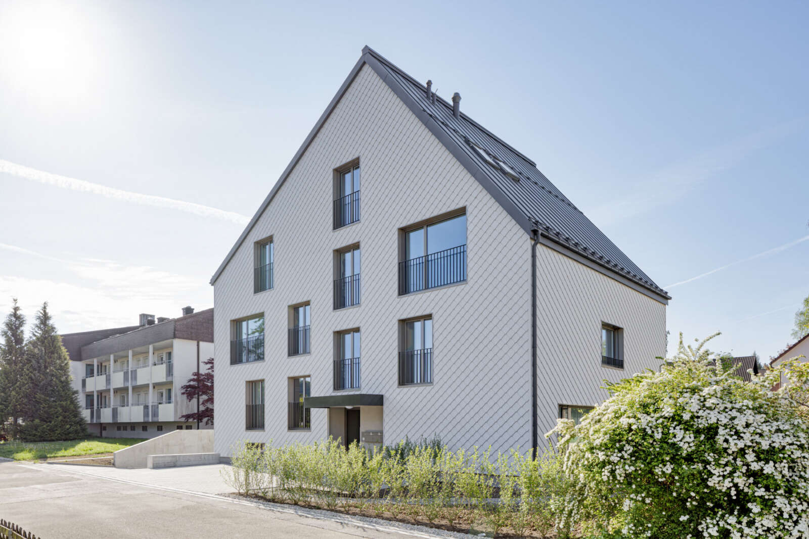 Orlando Architektur Neubau Mehrfamilienhaus Schlossstrasse Wiesendangen 2 Volumetrie