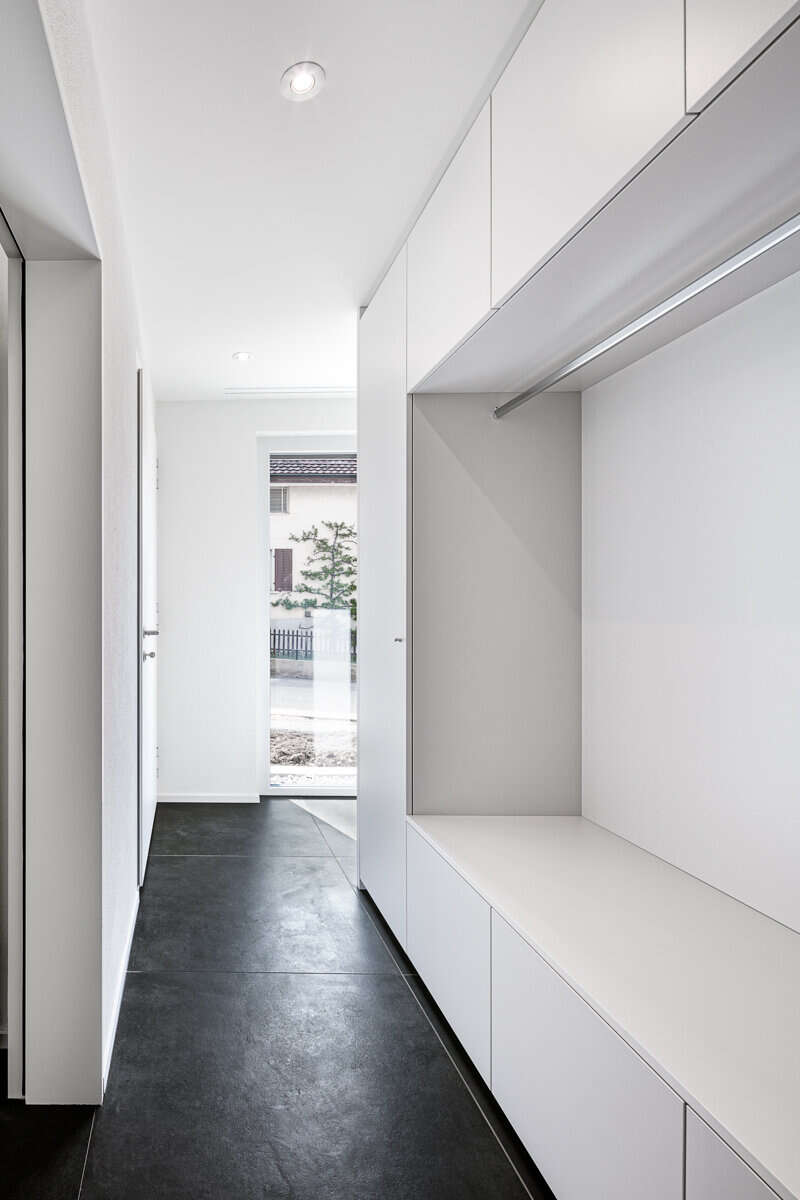 Orlando Architektur Neubau Wohnhaus Steineggstrasse Wiesendangen 6 Eingang Garderobe