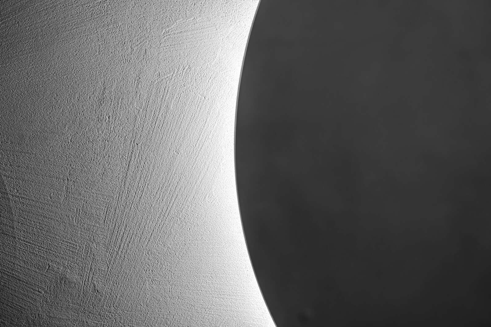 Orlando Architektur Umbau und Erweiterung Einfamilienhaus Haltenstrasse Neftenbach 10 Bad Detail Repoxit Fugenlose